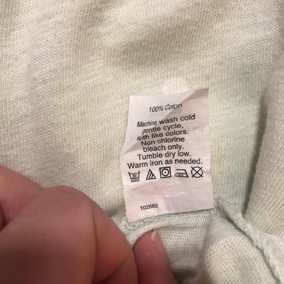 J.Crew Factory Women’s L Basic Tee - Picture 8 of 8